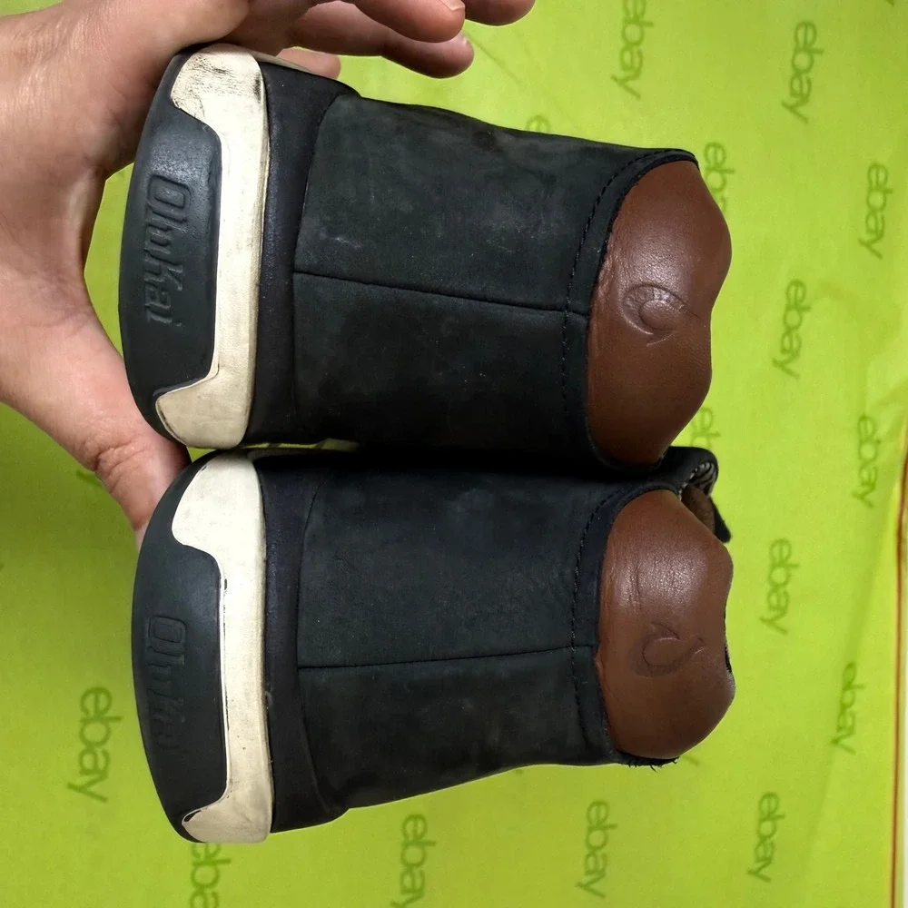OluKai Papaku Ili Chukka Boots Men 9.5 Black Leather Waterproof Mid Top Sneakers